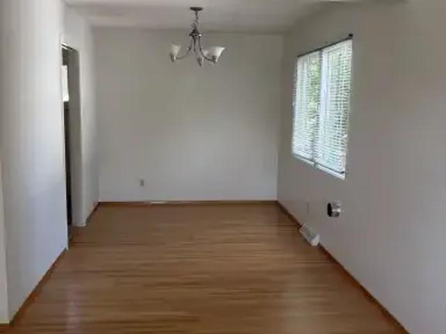 Apartment 3 Bedroom For Rent Calgary AB 2250 ES104142618