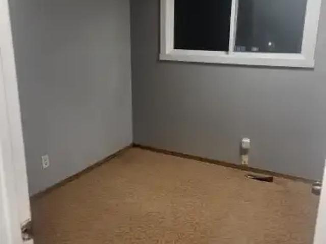 Apartment 3 Bedroom For Rent Calgary AB 2275 ELS101216148