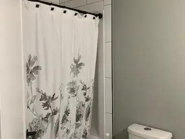 Apartment 3 Bedroom For Rent Calgary AB 2200 ELS102794827