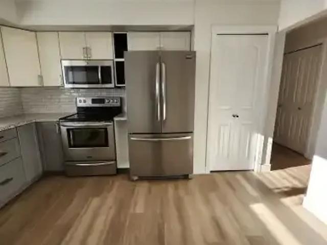 Apartment 3 Bedroom For Rent Calgary AB 2200 ES102434078