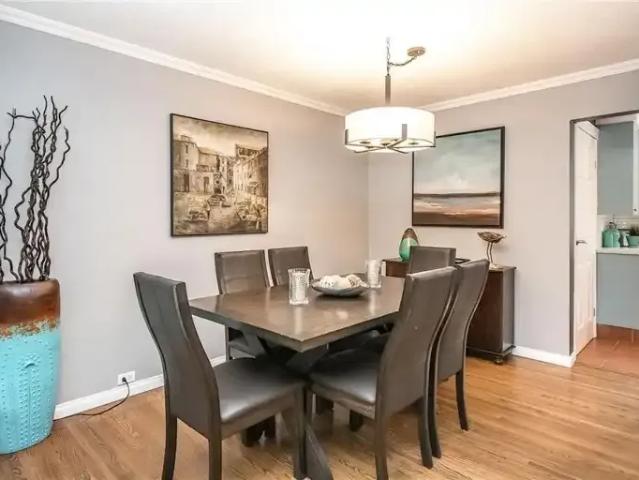 Apartment 3 Bedroom For Rent Calgary AB 2200 ES104940901