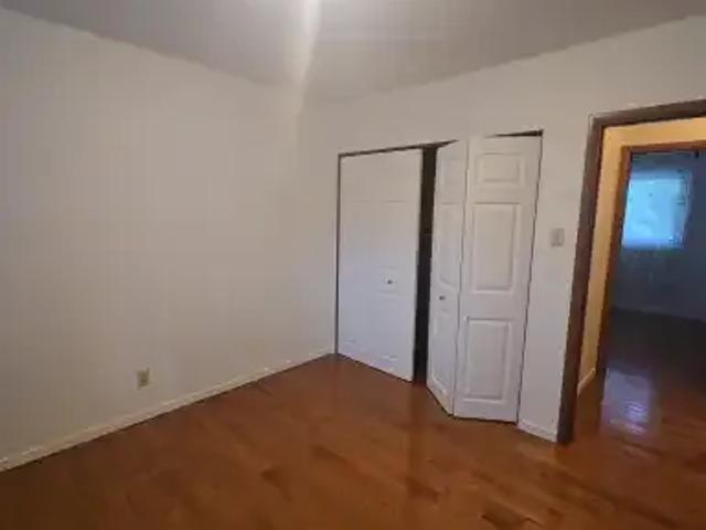 Apartment 3 Bedroom For Rent Calgary AB 2400 ELS102701303
