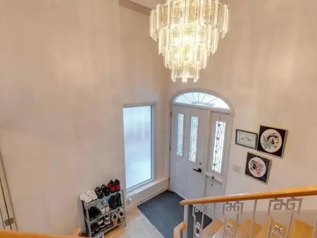 Apartment 3 Bedroom For Rent Calgary AB 2400 ES101948119