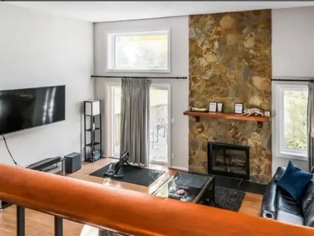 Apartment 3 Bedroom For Rent Calgary AB 2590 ES103030699