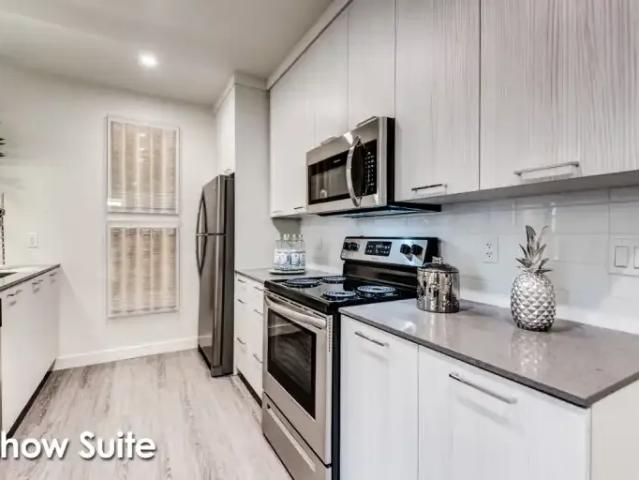 Apartment 3 Bedroom For Rent Calgary AB 2749 ES103694366