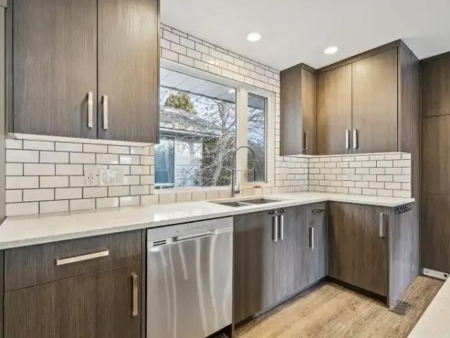 Apartment 3 Bedroom For Rent Calgary AB 2800 ES104292207