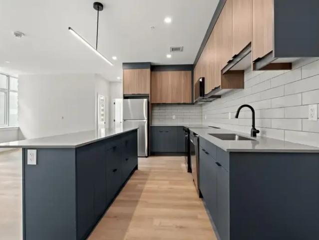 Apartment 3 Bedroom For Rent Calgary AB 3350 ELS93179464
