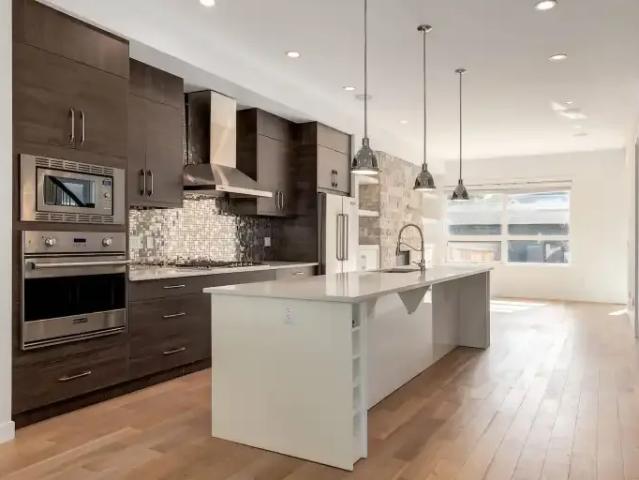 Apartment 3 Bedroom For Rent Calgary AB 3400 ELS101986211