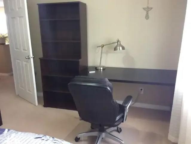 Apartment 3 Bedroom For Rent Calgary AB 750 ES105008706