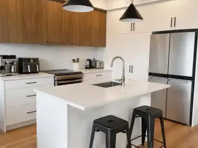 Apartment 3 Bedroom For Rent Campbell River BC 3300 ES102468270