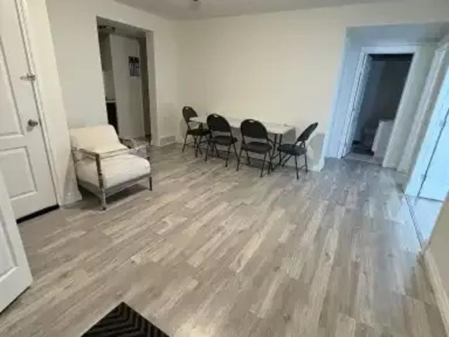 Apartment 3 Bedroom For Rent Chestermere AB 1500 ES102518784