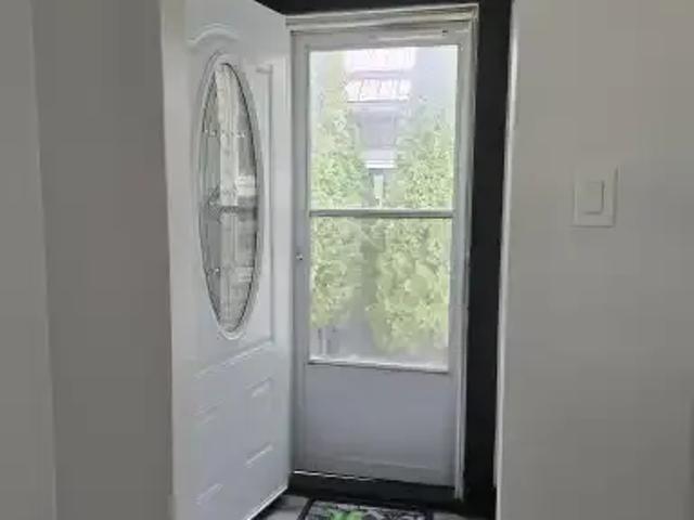 Apartment 3 Bedroom For Rent Edmonton AB 1425 ES104957177