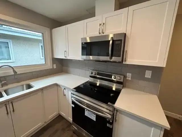 Apartment 3 Bedroom For Rent Edmonton AB 1650 ES101985890