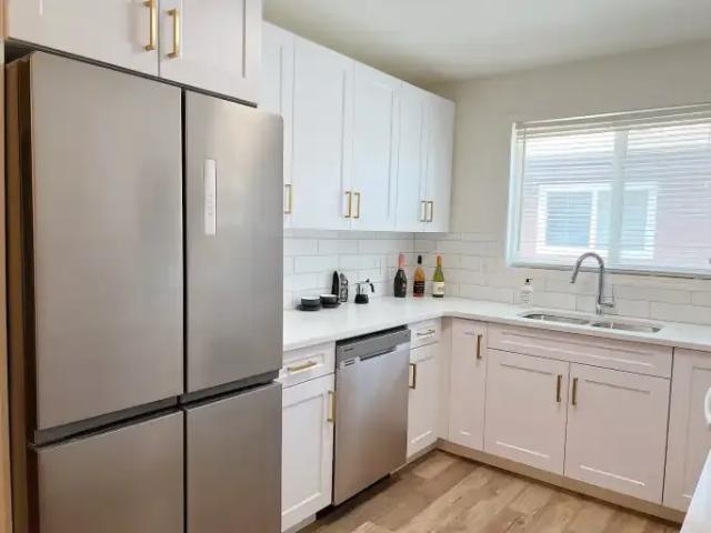 Apartment 3 Bedroom For Rent Edmonton AB 1848 ES104180443
