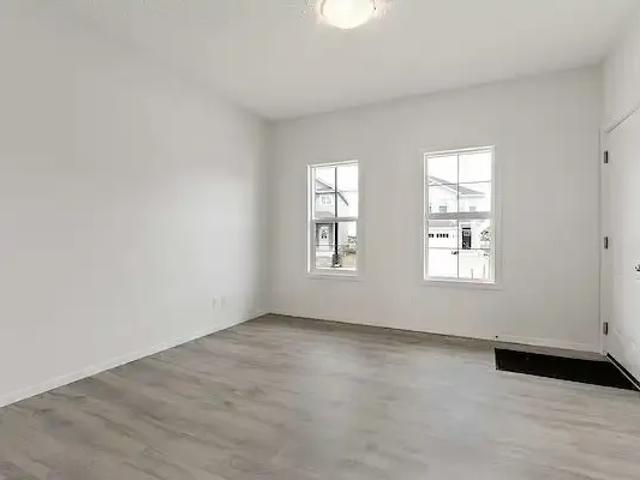 Apartment 3 Bedroom For Rent Edmonton AB 1875 ES100046021