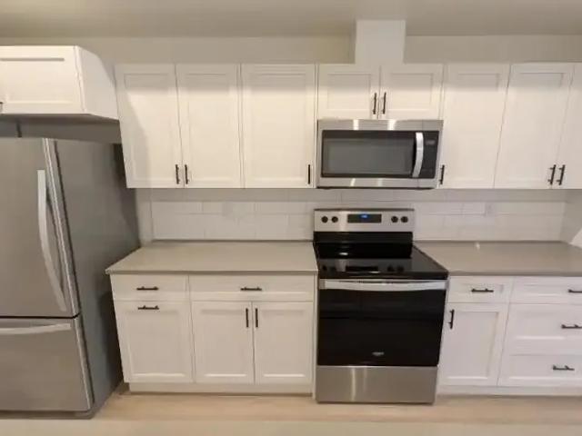 Apartment 3 Bedroom For Rent Edmonton AB 1900 ELS102847308