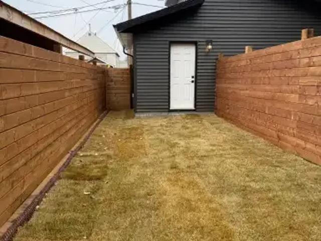 Apartment 3 Bedroom For Rent Edmonton AB 1950 ELS103011703