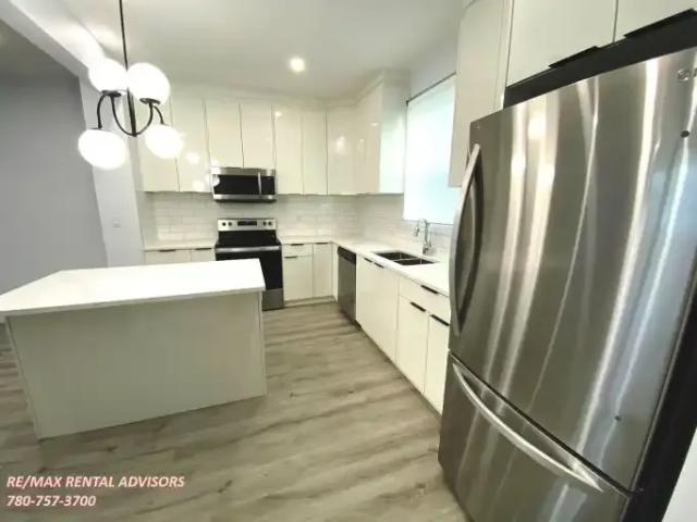 Apartment 3 Bedroom For Rent Edmonton AB 1990 ES101789777