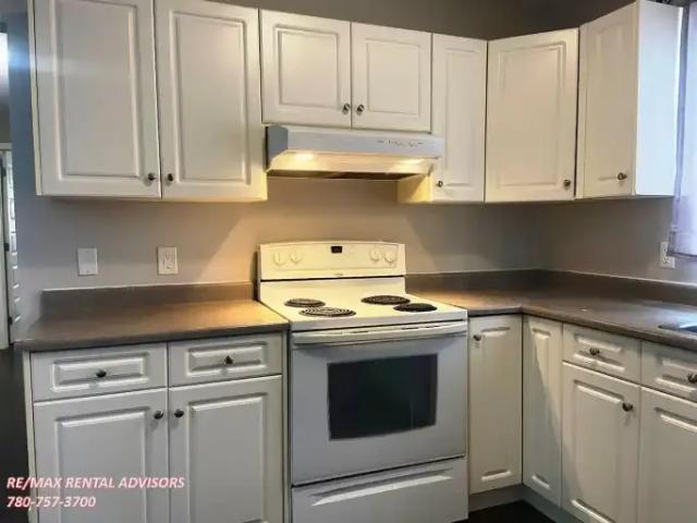 Apartment 3 Bedroom For Rent Edmonton AB 1350 ELS99596869
