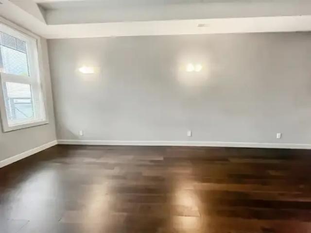 Apartment 3 Bedroom For Rent Edmonton AB 2475 ES103091550