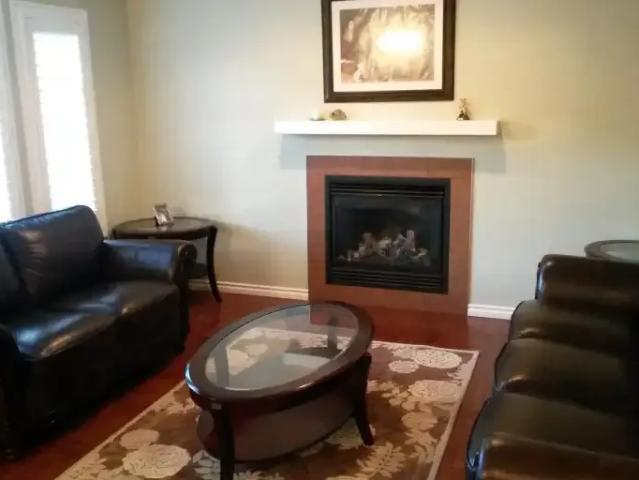 Apartment 3 Bedroom For Rent Edmonton AB 2175 ES102811636