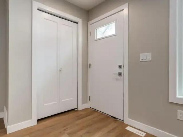 Apartment 3 Bedroom For Rent Edmonton AB 2250 ES97308411