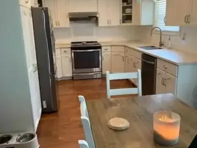 Apartment 3 Bedroom For Rent Guelph ON 3500 ES103958684