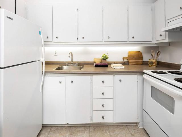Apartment 3 Bedroom For Rent Gatineau QC 1489 ES98311310