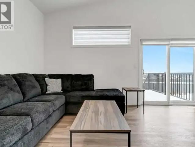 Apartment 3 Bedroom For Rent Grande Prairie AB 3300 ES102883590