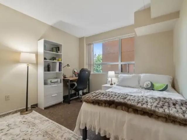 Apartment 3 Bedroom For Rent Hamilton ON 1495 ES100410956