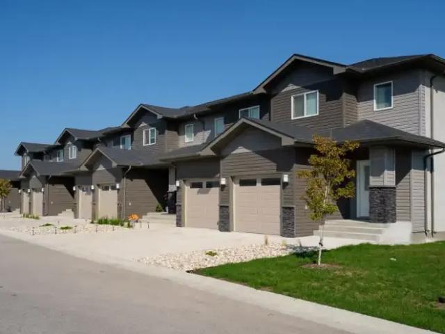 Apartment 3 Bedroom For Rent Headingley MB 2356 ES103379566