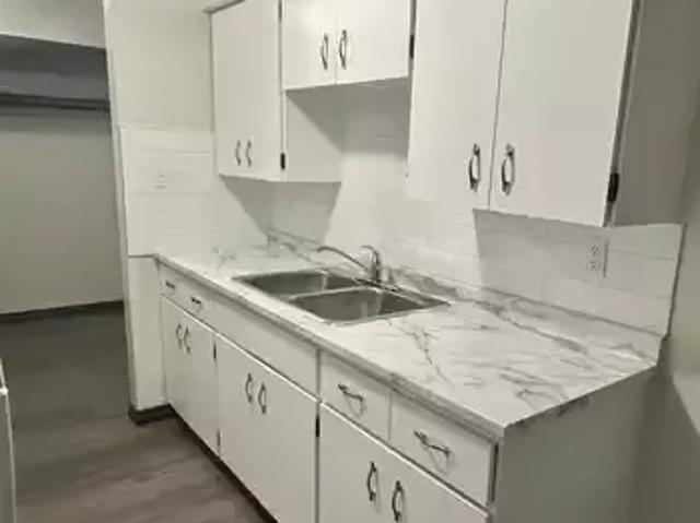 Apartment 3 Bedroom For Rent Hinton AB ELS100211464