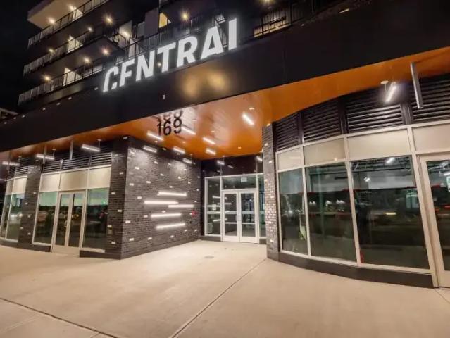 Apartment 3 Bedroom For Rent Kelowna BC 800 ELS100228004