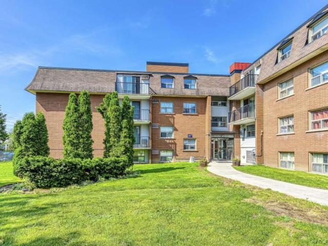 Apartment 3 Bedroom For Rent Kitchener ON 2225 ES98311680