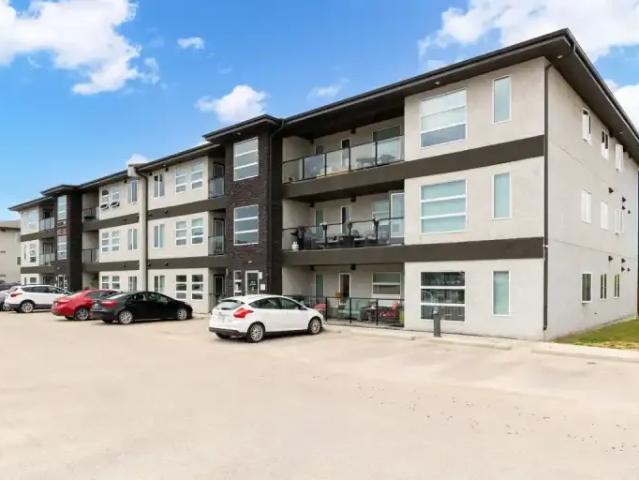 Apartment 3 Bedroom For Rent Lorette MB 1495 ES102017969