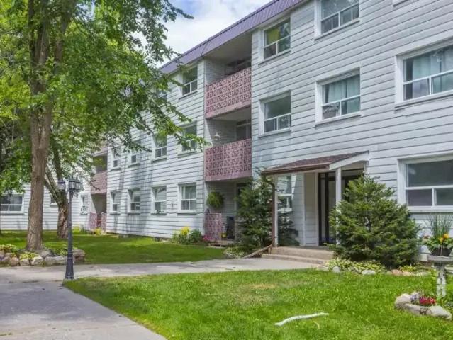 Apartment 3 Bedroom For Rent Peterborough ON 1999 ES101985704