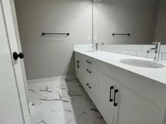 Apartment 3 Bedroom For Rent Rural Grande Prairie No. 1 AB 2500 ELS102752747