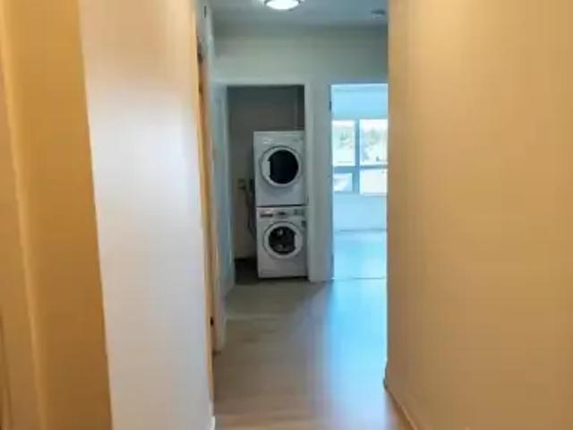 Apartment 3 Bedroom For Rent Richmond Hill ON 2950 ES103380076