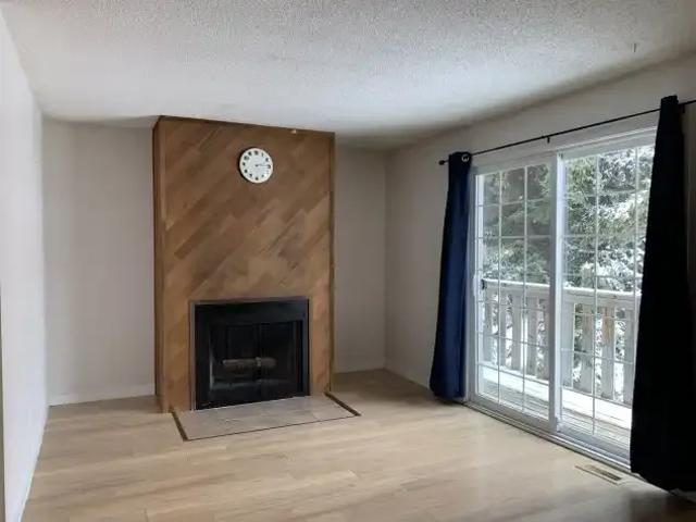 Apartment 3 Bedroom For Rent Rocky Mountain House AB 1395 ES104863459