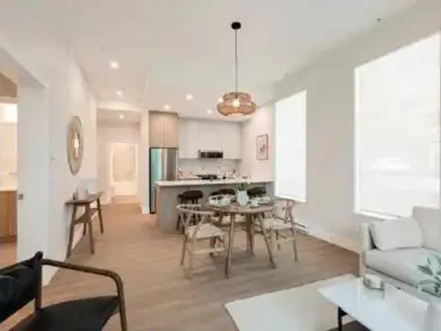 Apartment 3 Bedroom For Rent Saanich BC 3700 ELS100808906
