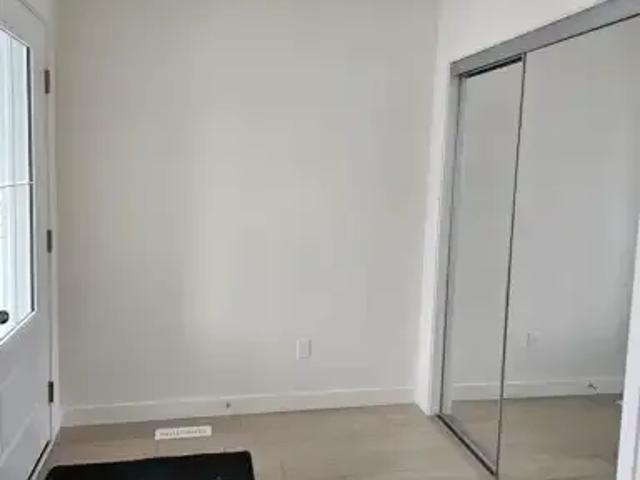 Apartment 3 Bedroom For Rent Spruce Grove AB 2200 ES104598209
