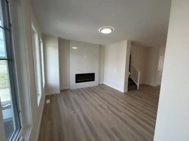 Apartment 3 Bedroom For Rent Spruce Grove AB 2200 ES105023185