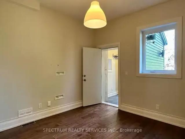 Apartment 3 Bedroom For Rent Toronto ON 3000 ELS101773519