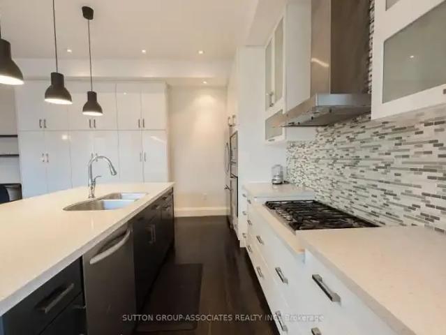 Apartment 3 Bedroom For Rent Toronto ON 6500 ES103695163