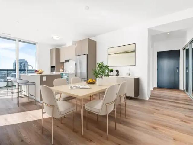Apartment 3 Bedroom For Rent Toronto ON 7100 ES103579164