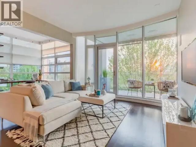 Apartment 3 Bedroom For Rent Vancouver BC 8550 ES103119136
