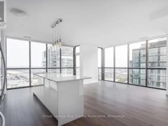 Apartment 3 Bedroom For Rent Vaughan ON 3400 ELS101186396