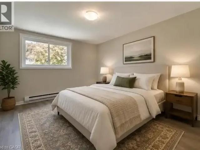 Apartment 3 Bedroom For Rent Waterloo ON 2145 ES102701652