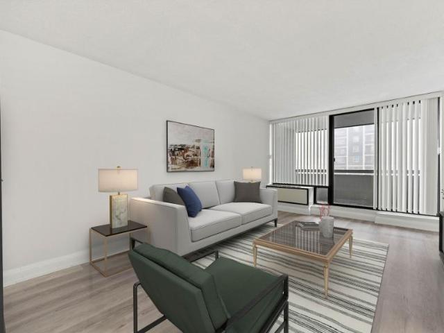 Apartment 3 Bedroom For Rent Waterloo ON 2199 ES98314858