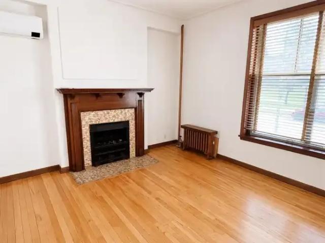 Apartment 3 Bedroom For Rent Winnipeg MB 1575 ES102339298